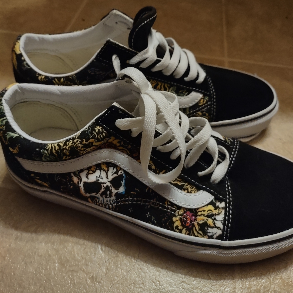 Vans sunflower and Skulls